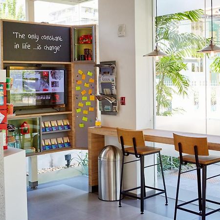 Red Planet Bangkok Asoke - Sha Extra Plus Eksteriør billede